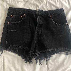 Zara ripped jean shorts
